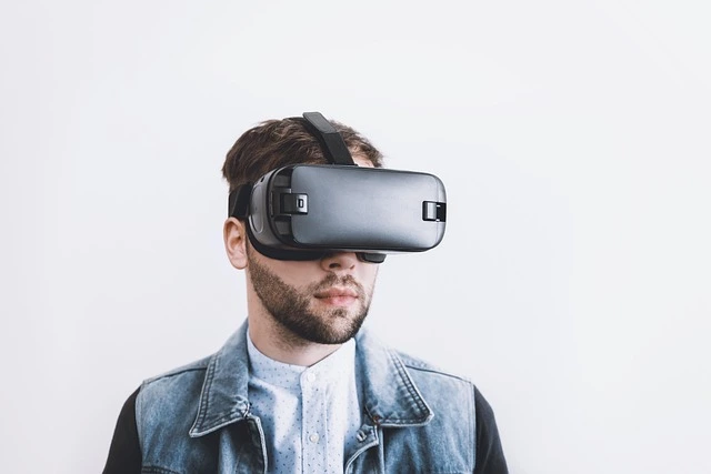 Are Virtual Reality Headsets Bad For Your Eyes?